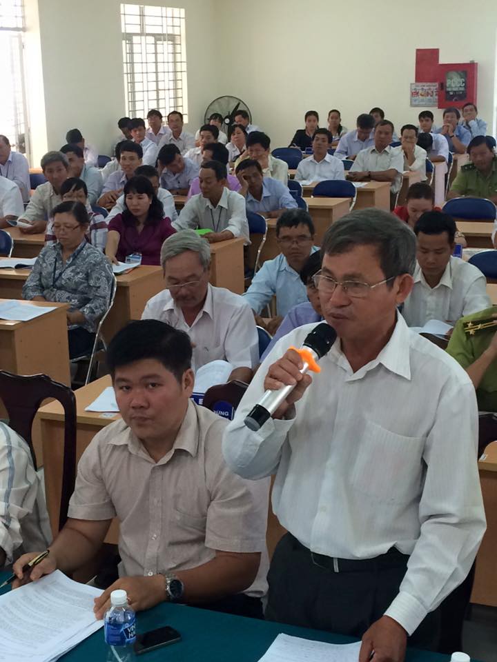 Tổ chức Hội nghị lấy ý kiến nhận xét của cử tri nơi công tác đối với đồng chí Võ Đức Trong – Giám đốc Sở Nông nghiệp và PTNT, ứng cử đại biểu Hội đồng nhân dân tỉnh khóa IX, nhiệm kỳ 2016-2021